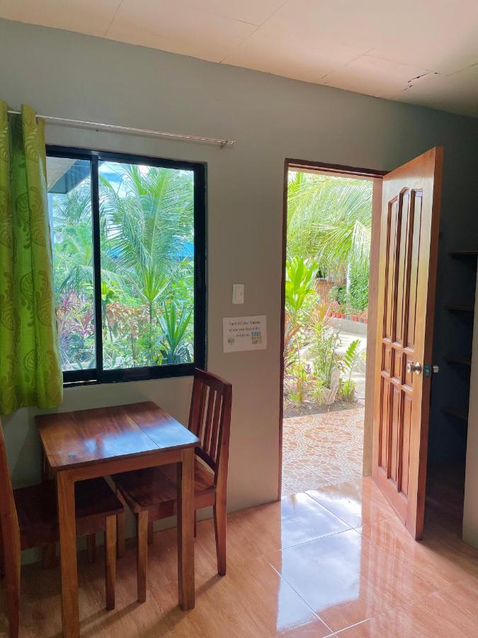 Ananas Guest house 4*